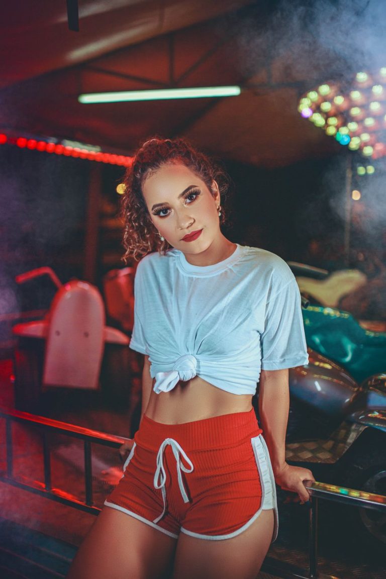 Jovem mulher sedutora