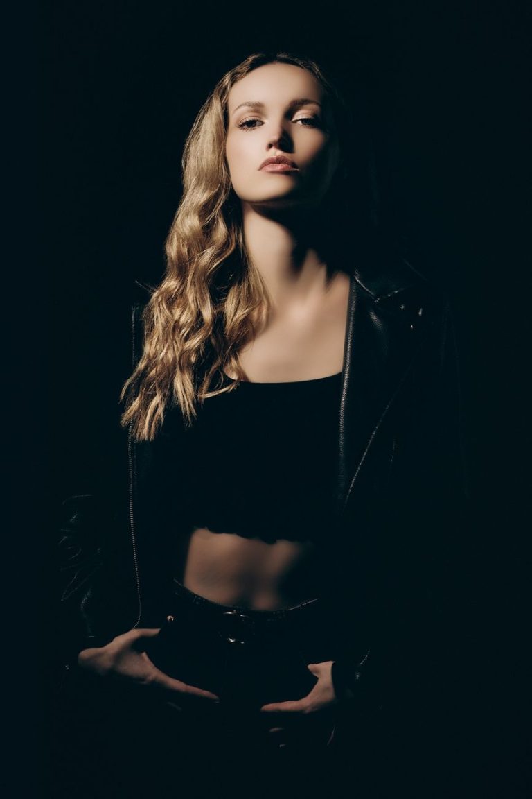 Jovem mulher sedutora